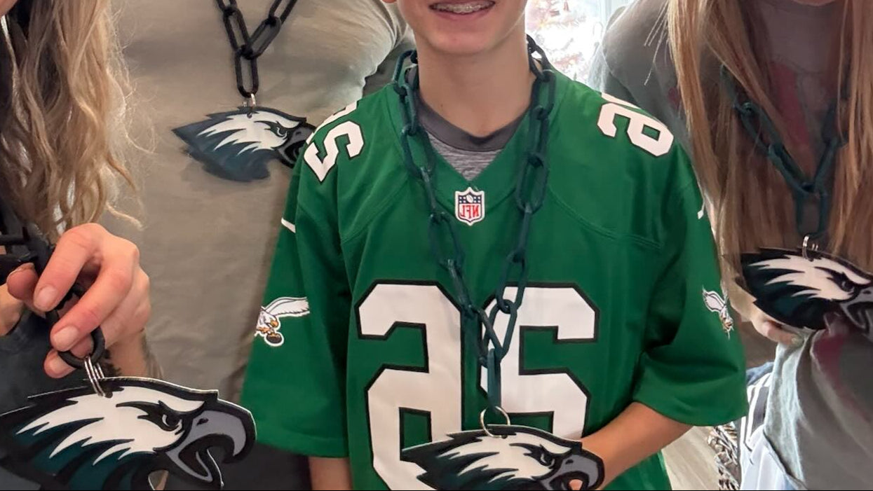 Philadelphia Eagles Victory Chain | Custom NFL Game Day Hype Chain | Fly Eagles Fly Fan Gear